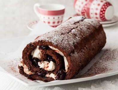 Rolladë me çokollatë me qershi