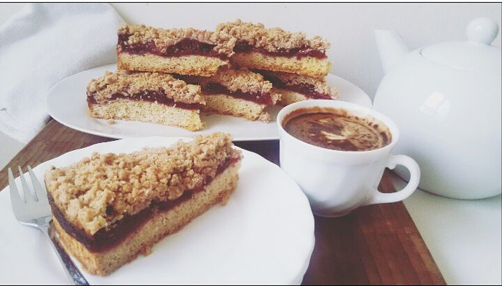 Ëmbëlsirë me qershi