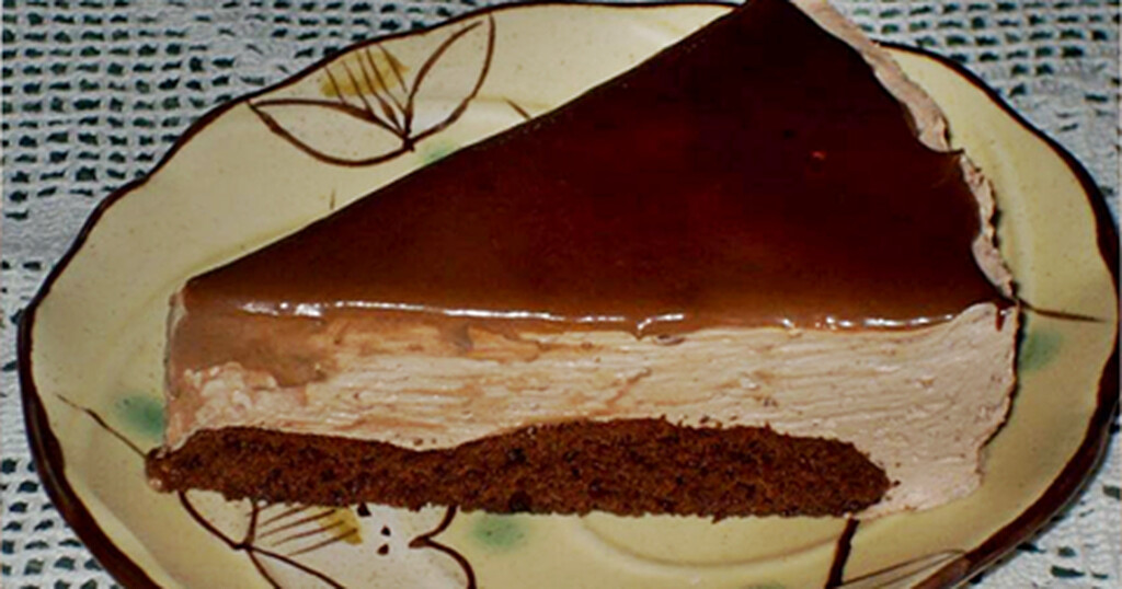 Tortë me çokollatë