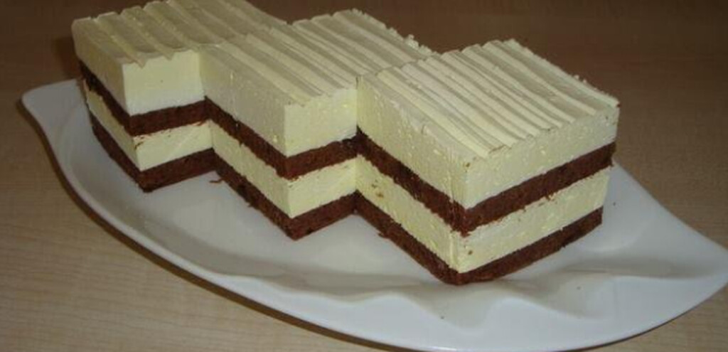 Tortë me shije banane