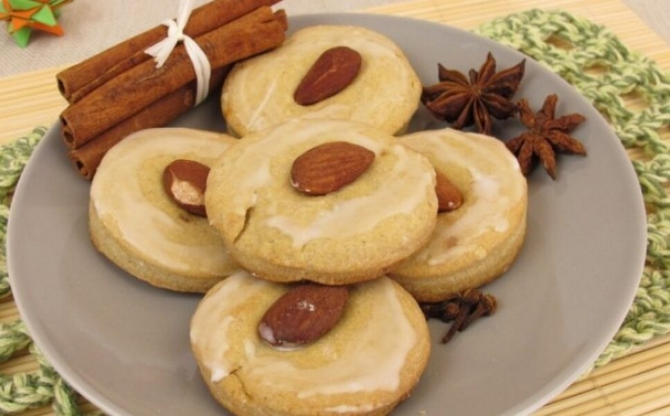 Sytë e vezirit: Ëmbëlsirë e butë e gatshme për gjysmë ore!