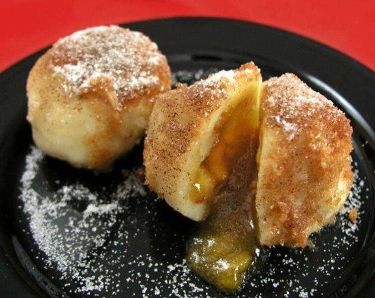 Knedla me marmelatë